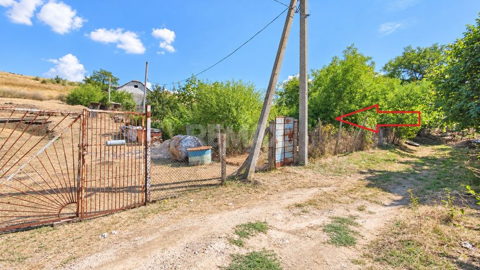 CASĂ GENEROASĂ CU 3 CAMERE – 90 m² | 17 ARI| ANENII NOI - Poză 16
