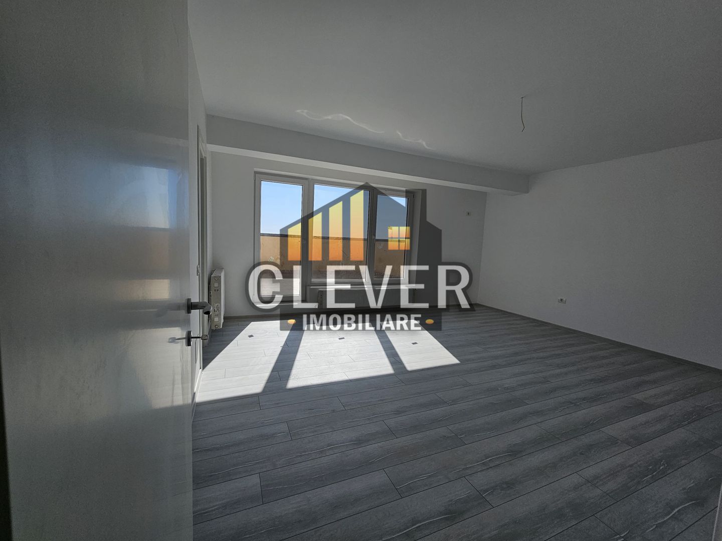 Apartament superb 3 Camere cu terasa 32mp Theodor Pallady - Poză 2
