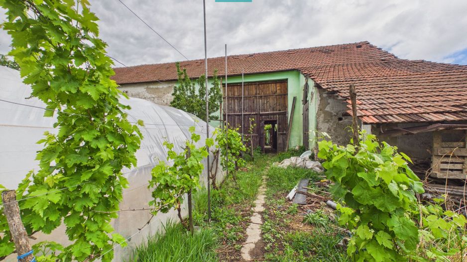 Casa cu teren 1050mp, Aradul Nou - Poză 4