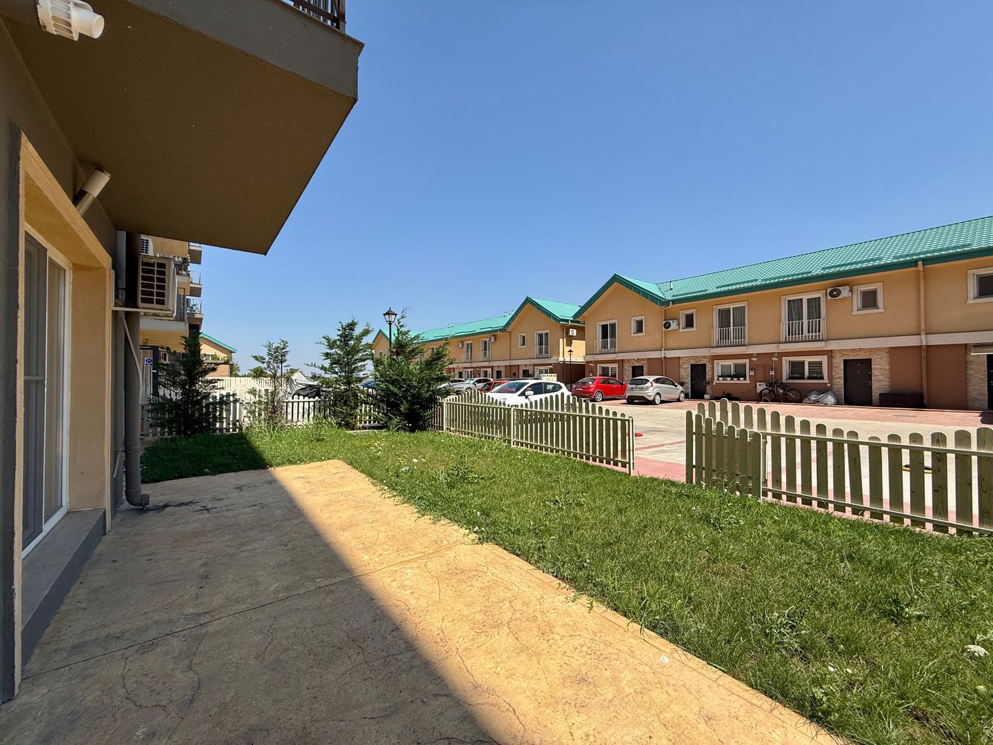 COSMOPOLIS - Apartament Tip studio cu 49 mp gradina,complet mobilat - Poză 11