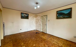 Apartament de vânzare cu 2 camere în zona Rogerius, Oradea - Poză 1