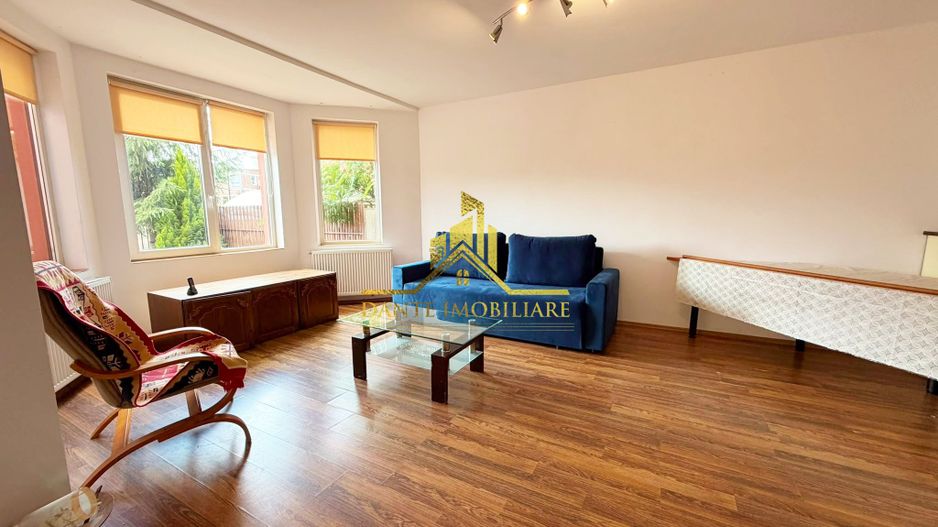 Casa, 4 camere, modern, parcare, curte, balcon, zona Semicentrala - Poză 13