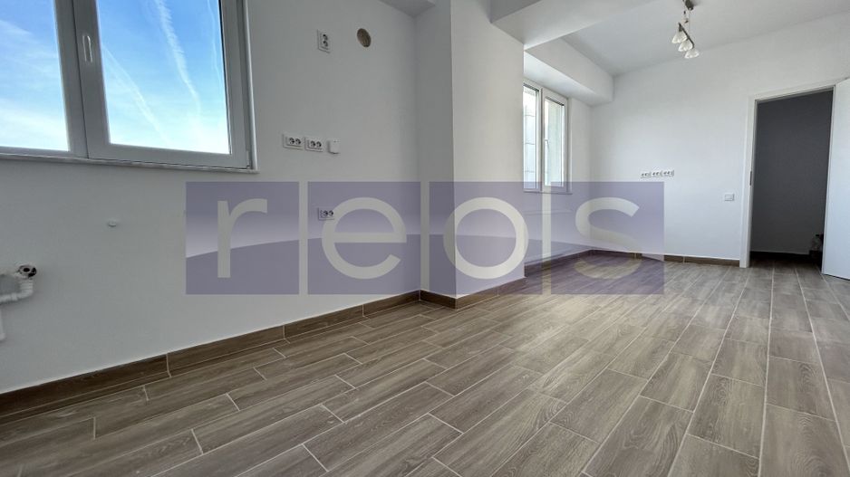 VANZARE TRIPLEX | PIATA VICTORIEI | 6 CAMERE |  244 mp UTILI | - Poză 17