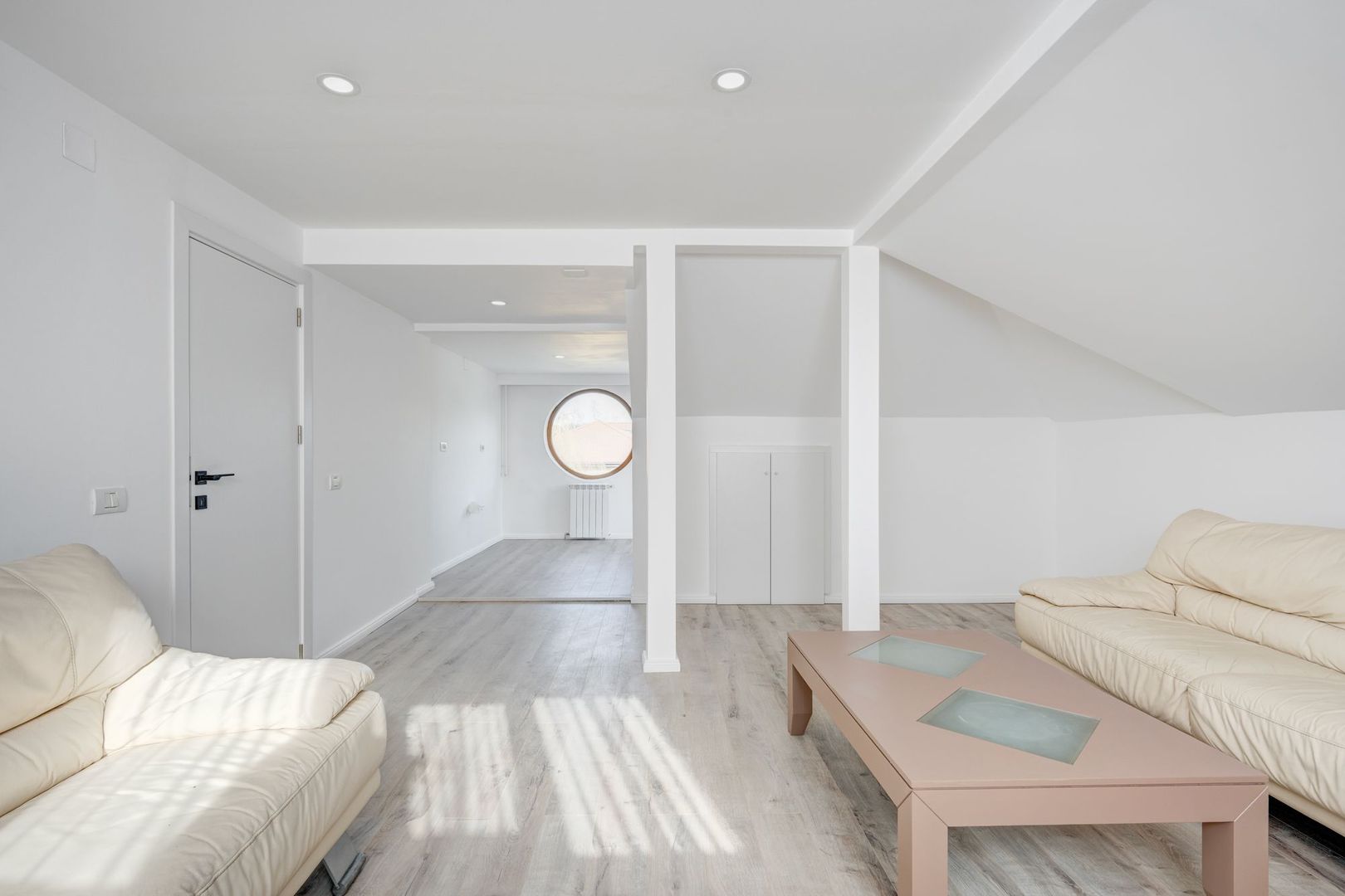 Vila de inchiriat Erou Iancu Nicolae - Poză 12