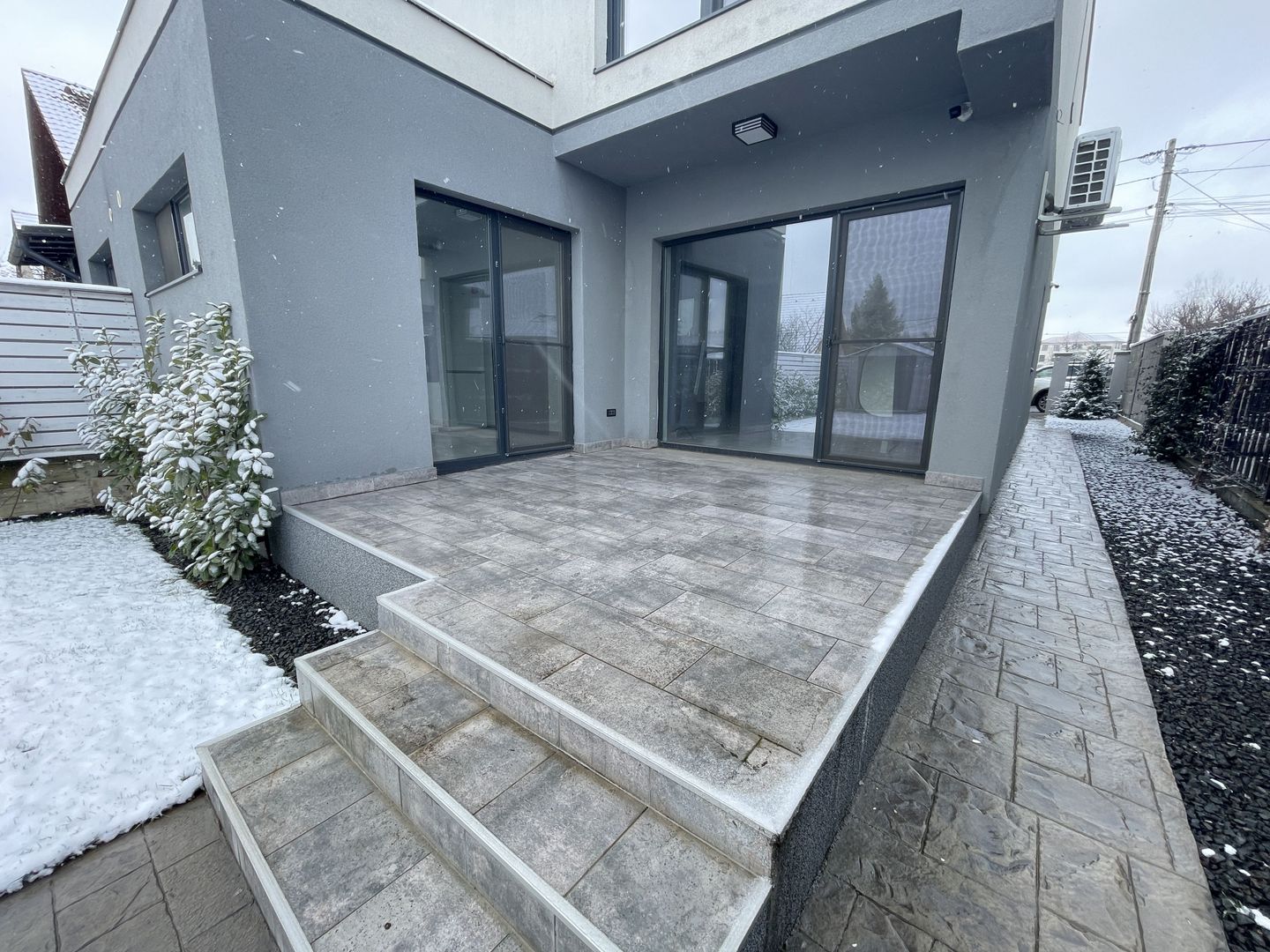 Duplex modern in Dumbravita zona Ikea - Poză 1