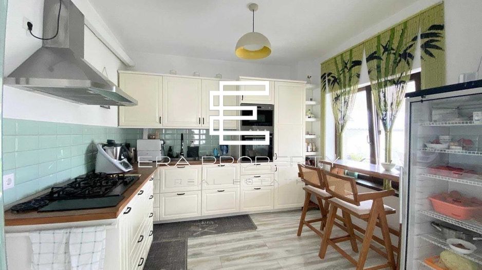 Casă single modern amenajata- panouri fotovoltaice –Cartierul Primaverii Sibiu - Poză 6