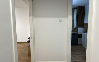 Spațiu comercial/birou ultracentral – Piața Unirii, Bloc Tarom – 50 mp – Parcare cu barieră - Poză 2