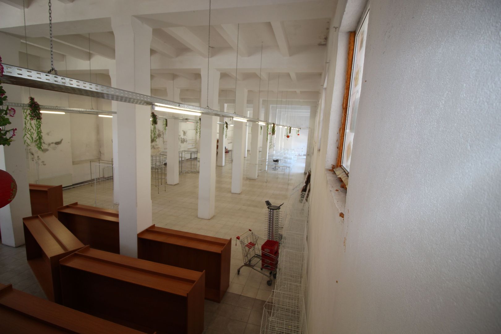 Spatiu comercial tip hala - zona semicentrala - Poză 18