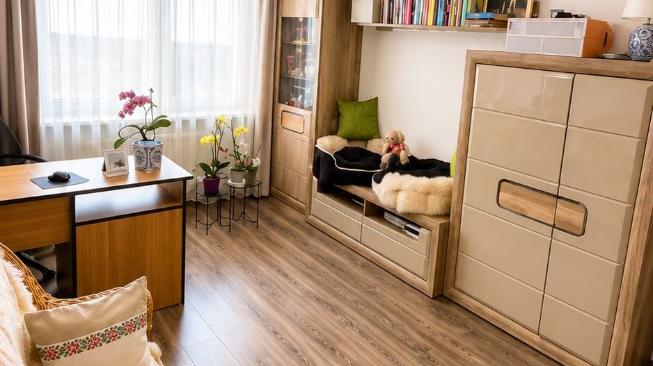 Apartament Modern De Vanzare | 2 Dormitoare | Parcare | Balcon x 2 | Etaj 2/3 - Poză 6