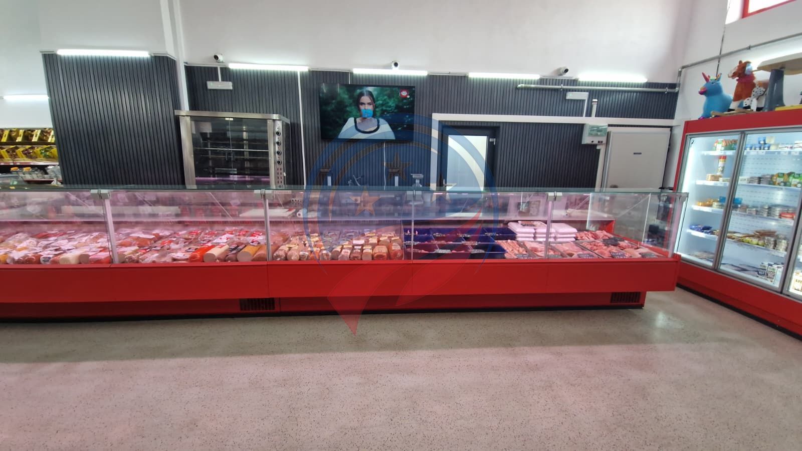 OPORTUNITATE  DE INVESTIȚIE: Supermarket la cheie , teren de 7.000 mp - Poză 40