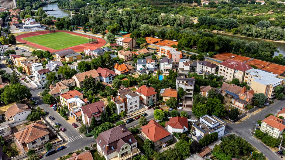 Vilă frumoasă lângă Malul Mureșului - Poză 2