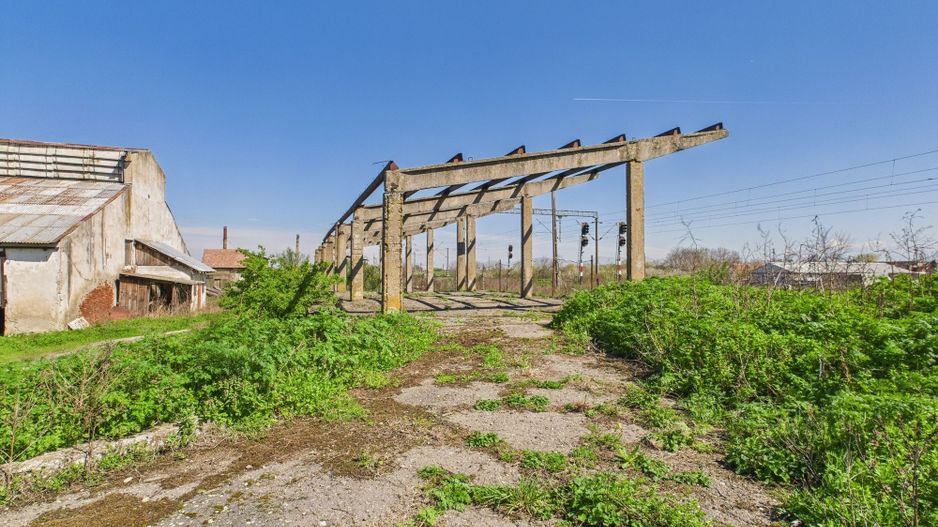 Spațiu industrial, rampă și acces la calea ferată - Poză 3