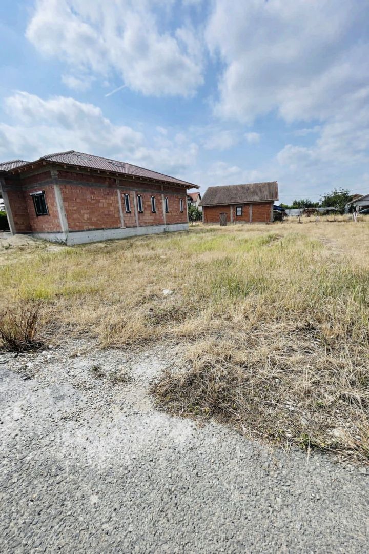 Teren intravilan 551 mp – Cihei, zonă liniștită - Poză 3