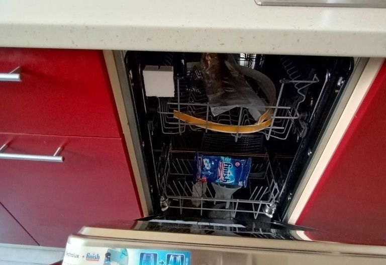 Galați 2 camere Maz 1,  renovat, izolat termic 4/11 - Poză 15