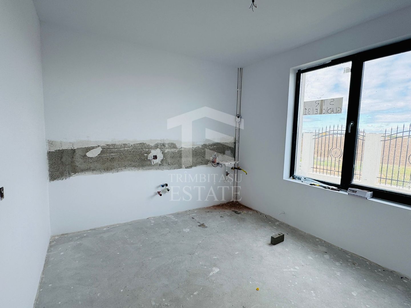 Buftea-vila individuala P+1 cu 5 camere teren 319mp - Poză 9