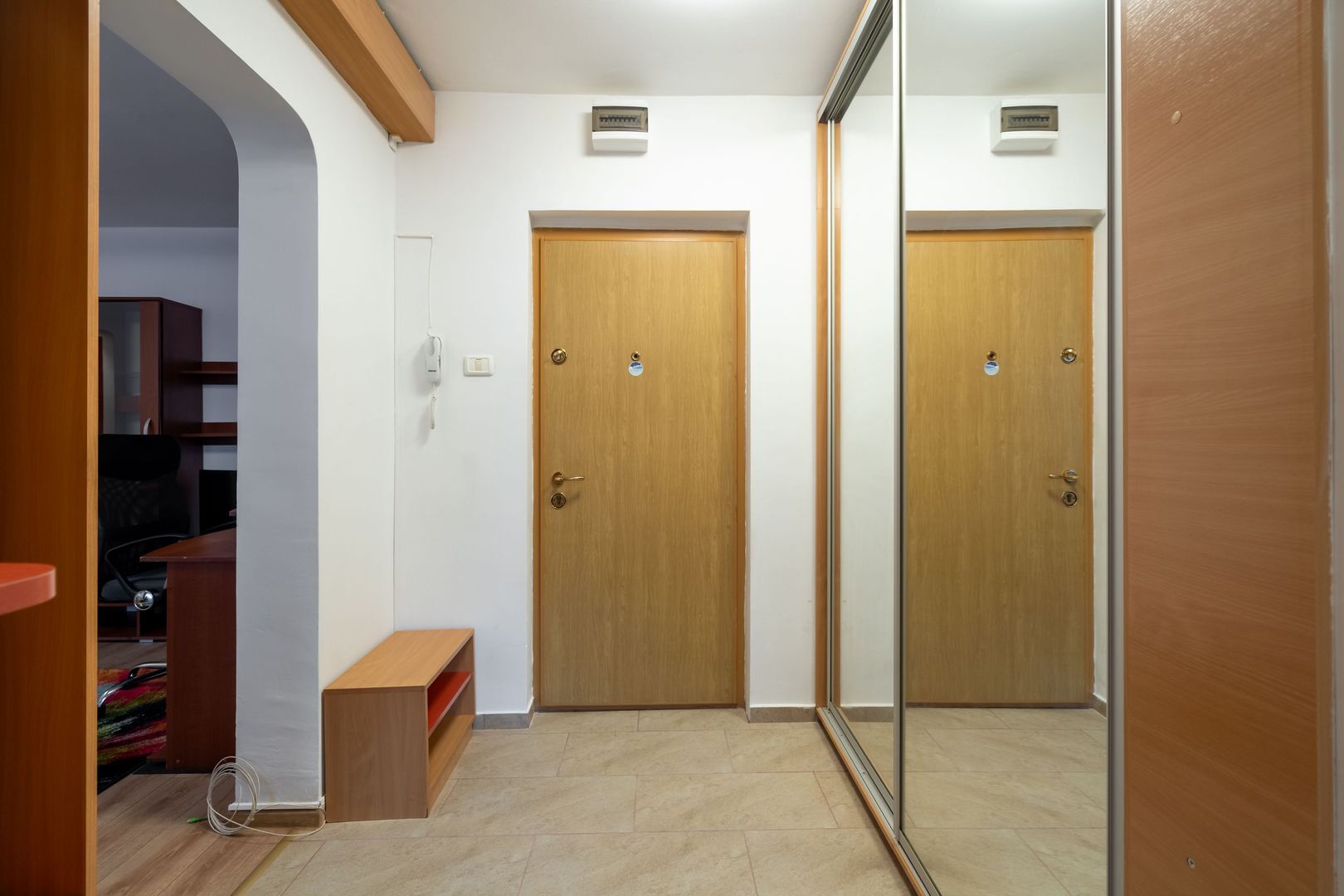 COMISION 0% - Apartament cu 2 camere Calea Crangasi 16 vav piata - Poză 6