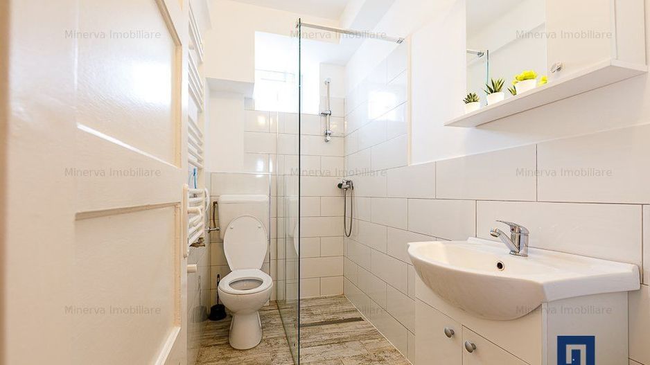 Bd CD LOGA Închiriere Apartament 2 camere decomandat, mobilat utilat, 340 euro - Poză 5