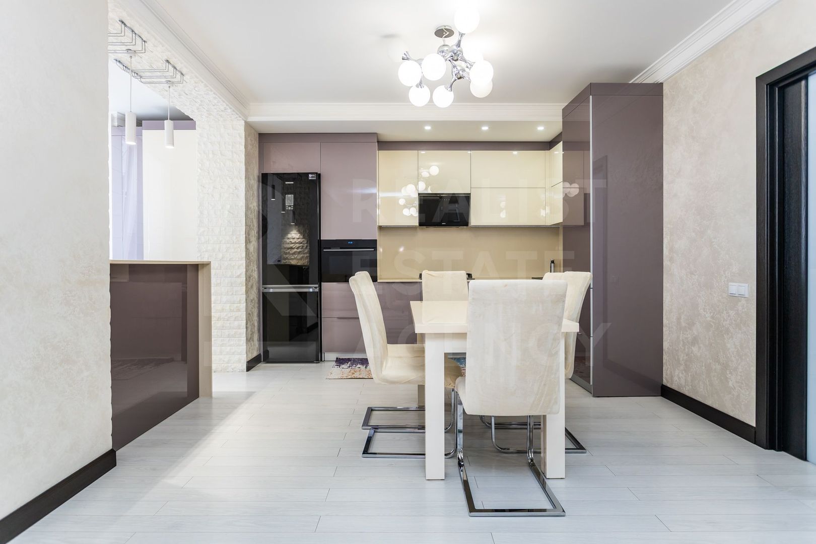 Chirie, apartament, 3 camere, strada Nicolae Testemițanu, Centru - Poză 6