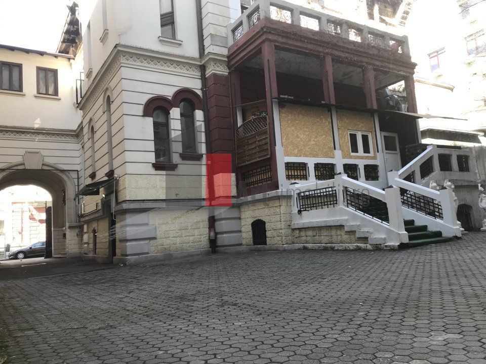 Vila S+P+1e+Ma arhitectura deosebita | zona Piata Romana/Amzei - Poză 2
