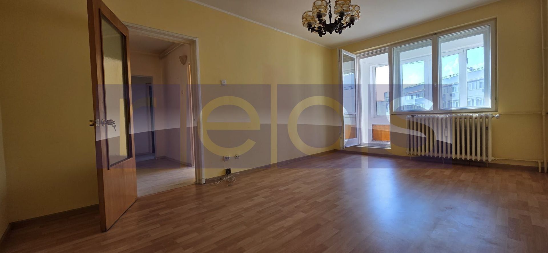 VANZARE 2 CAMERE DECOMANDAT TINERETULUI - Poză 1