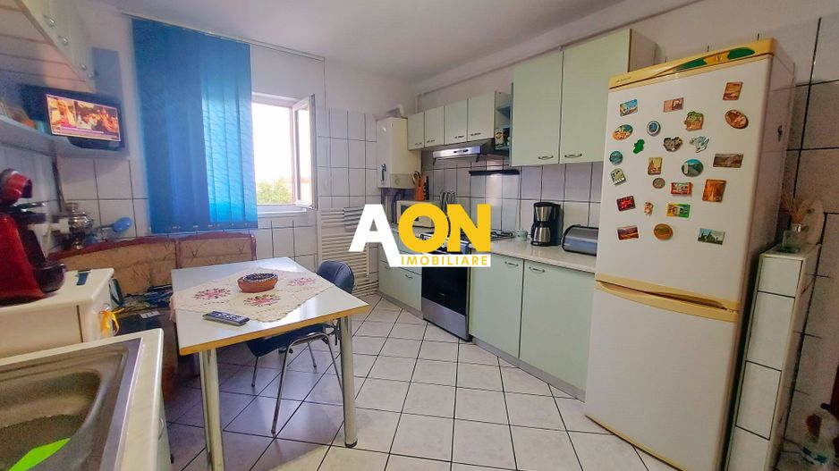 Apartament 2 camere, mobilat, utilat, Cetate - Poză 5