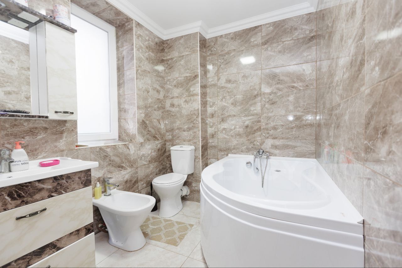 Vânzare, casă, 2 nivele, 5 camere, str. Ion Vatamanu, Vatra - Poză 10