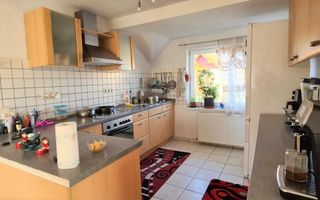 Casa pentru 2 familii, 7 Camere, 2 Garaje, 1500MP Teren - Poză 21