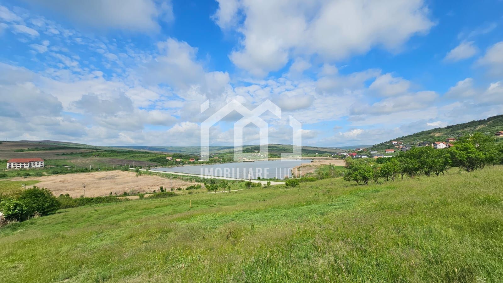 Teren cu vedere la Lacul 2 – 2.103 mp | Câmpenești - Poză 5