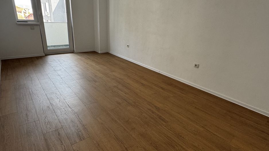 Apartament nou,doua camere - Poză 3