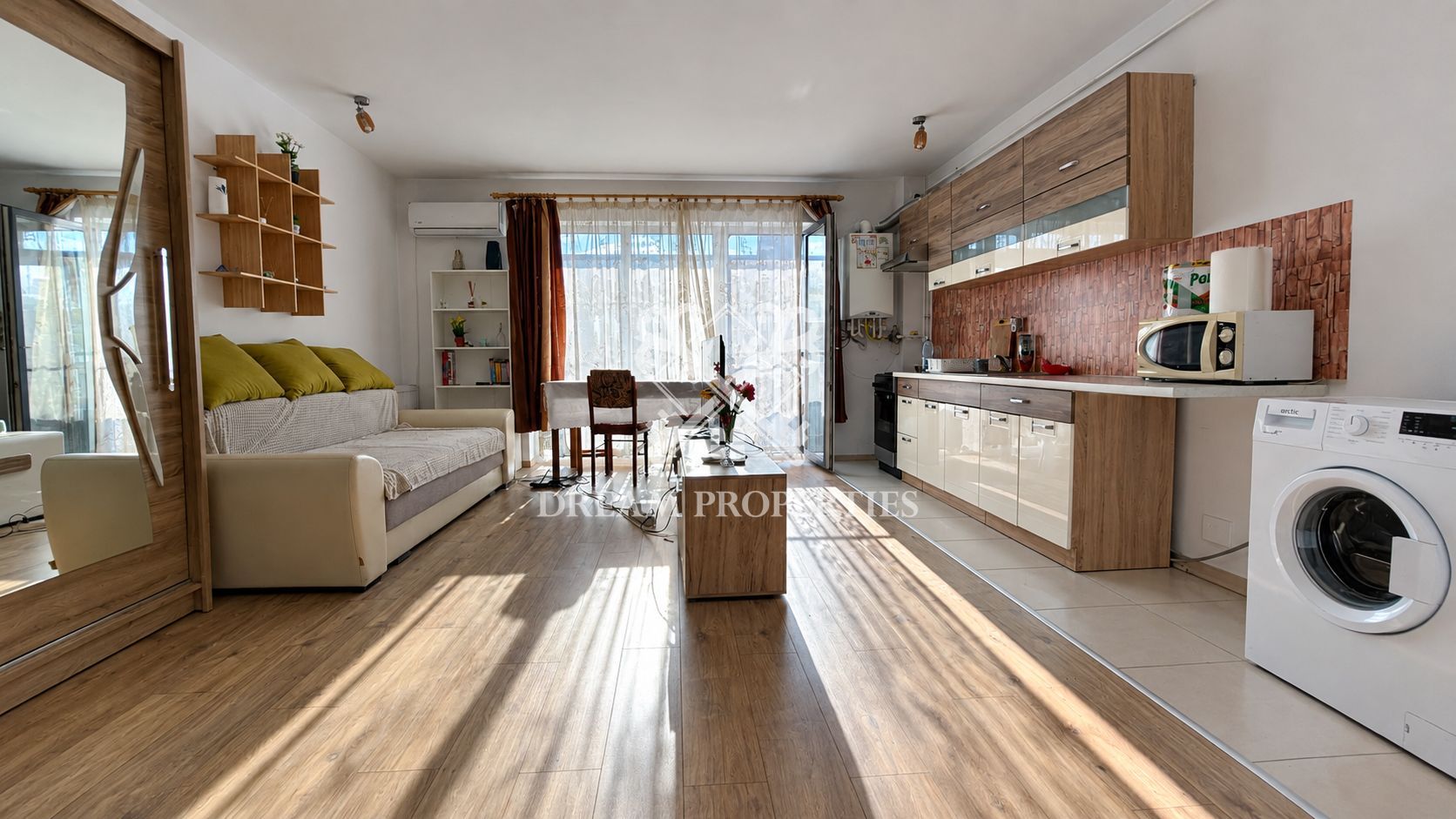 Studio la cheie de vanzare, balcon, cartier Iris-strada Oasului - Poză 1