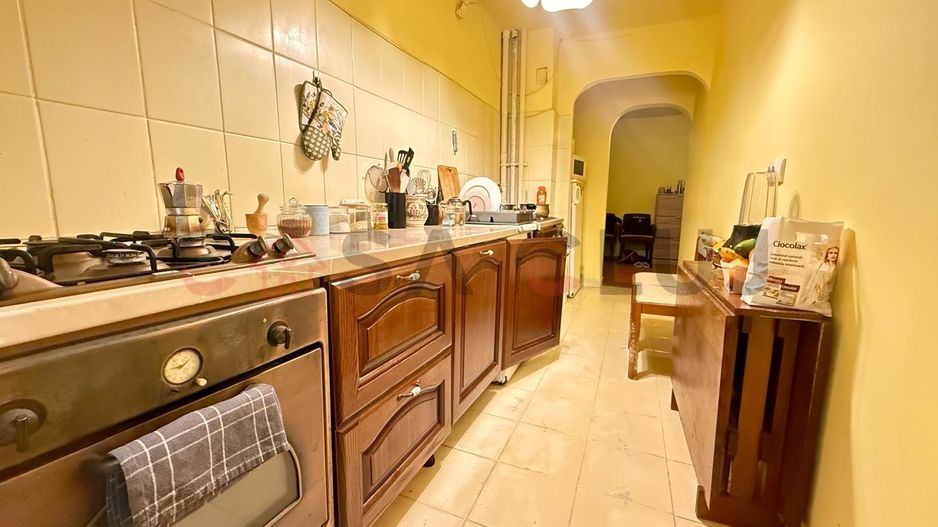 2 camere decomandate, lângă Baza Sportivă La Terenuri - Poză 7