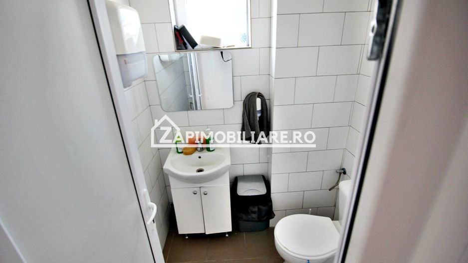 2 Hale noi cu suprafete de 590 si 578mp,teren 4200mp.stradal - Poză 13