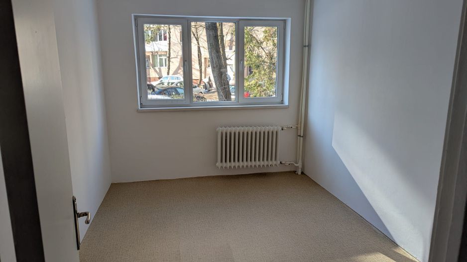 Apartamente 3 camere bloc reabilitat langa metrou Lujerului - Poză 3