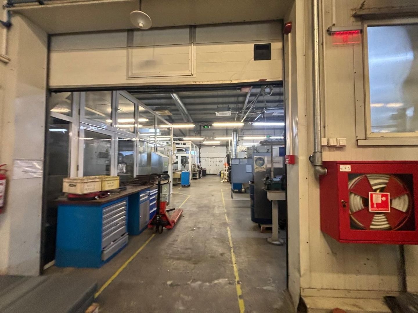 Investiție Timișoara: Hală ISU 1900mp + Parc Solar 400kW + Chiriaș - Poză 4