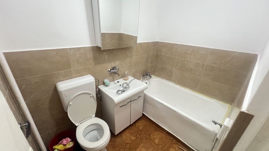 1 camera etaj 1 zona Timocului, 4 apartamente pe nivel - Poză 9