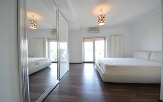 Apartament cu 3 camere în zona Basarab - Poză 4