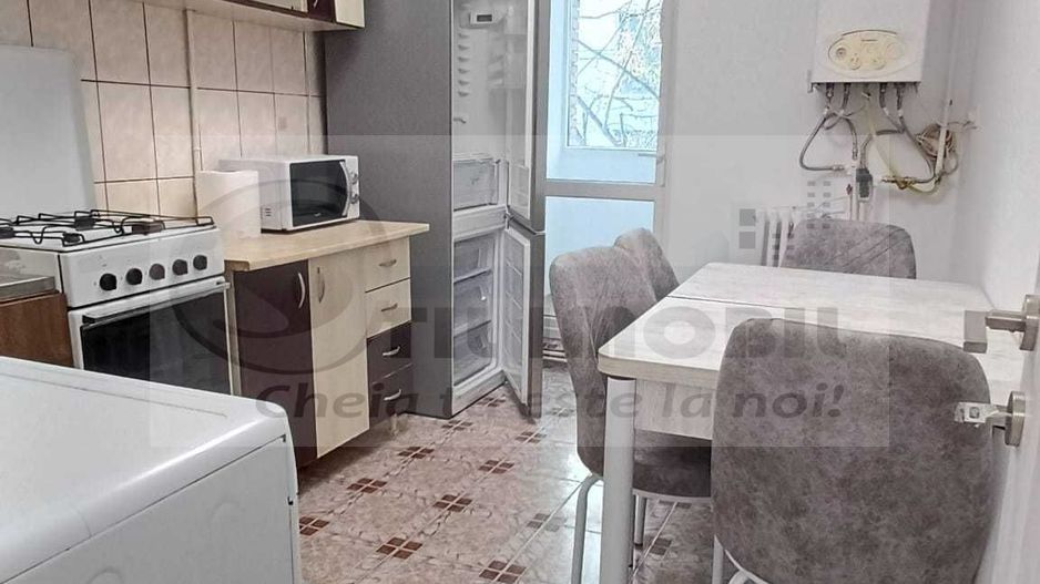 Apartament spatios cu 3 camere - Centru, Targu Cucu - 600€ - Poză 5