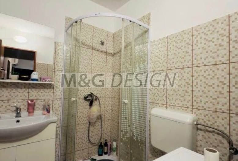 Ap. 4 camere Bucovina etaj 2 centrala proprie - Poză 10