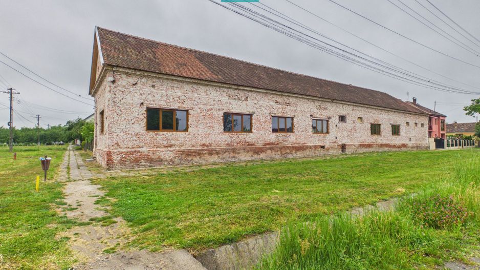 Casă în Neudorf, comuna Zăbrani, judeţ - Poză 3