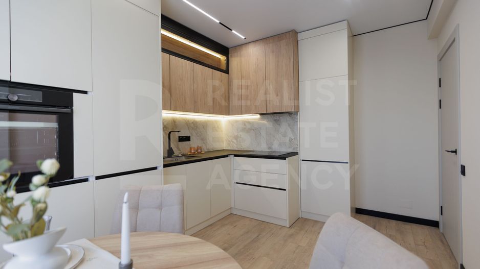 Vânzare, apartament, 2 camere, str. Ghica Voda, Botanica - Poză 1