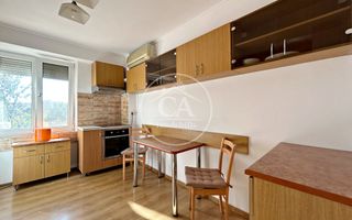 Apartament cu 3 camere de inchiriat in zona Piata Decebal, Oradea - Poză 8