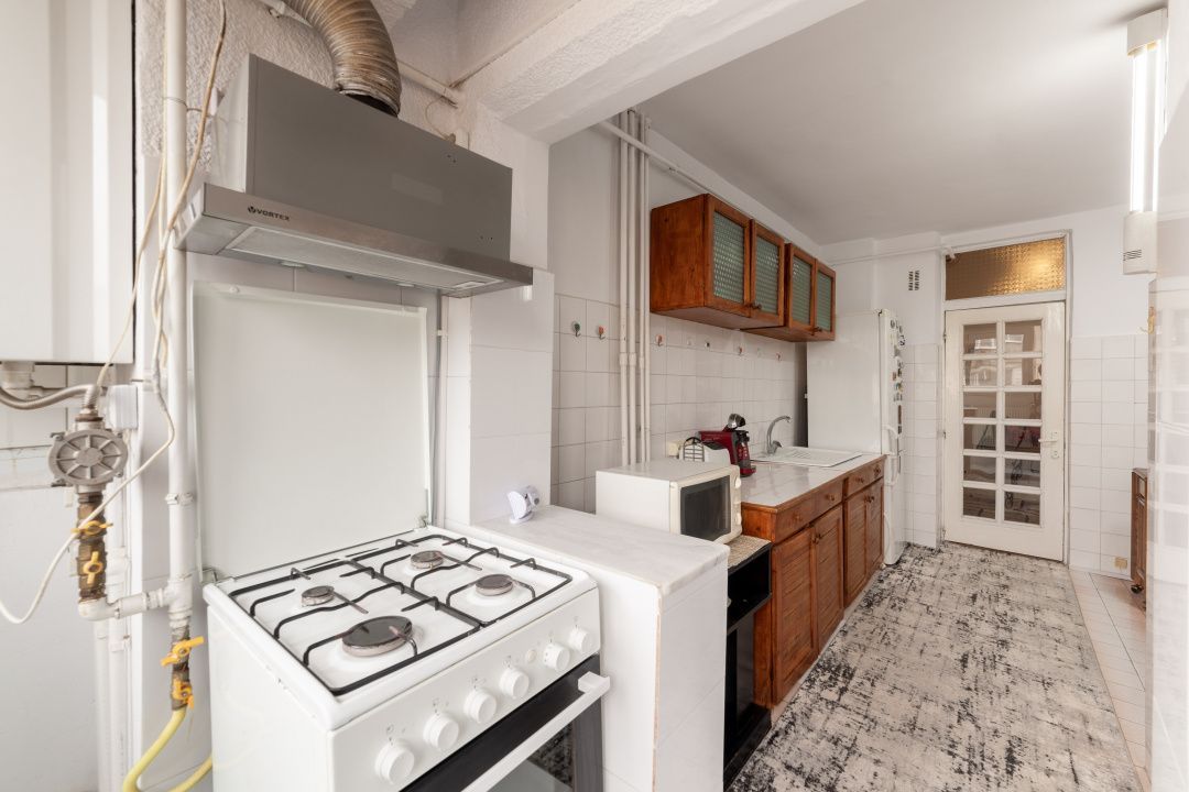 Apartament 3 camere - decomandat - 3 balcoane, etaj 3 cu lift, bloc 1991 - Poză 19