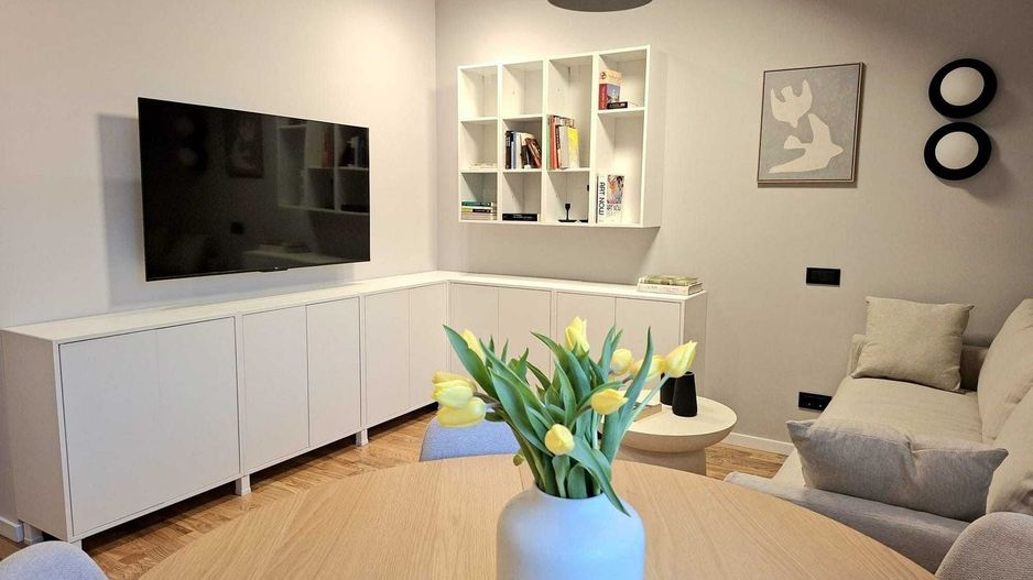 2 camere renovat Rossini etaj 1-  Floreasca - Poză 1