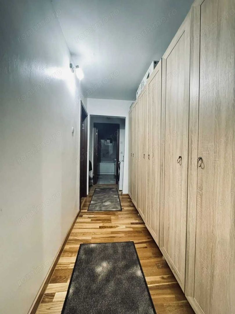 Apartament  3 camere zona Lunei - Poză 7