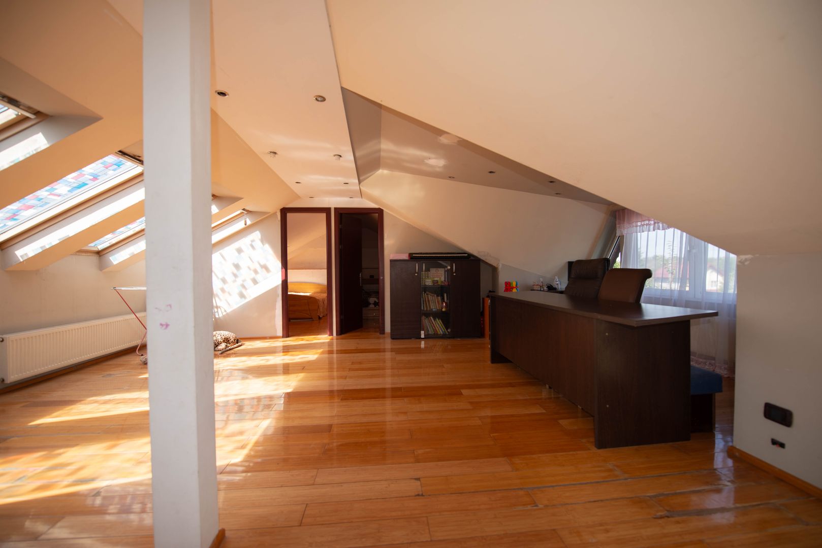 Casa de vanzare 9 camere potential investitie Cornetu teren 1200mp - Poză 26
