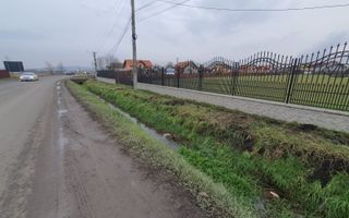 Teren 6.130 mp. deschidere la 2 drumuri 110 euro mp - Poză 11
