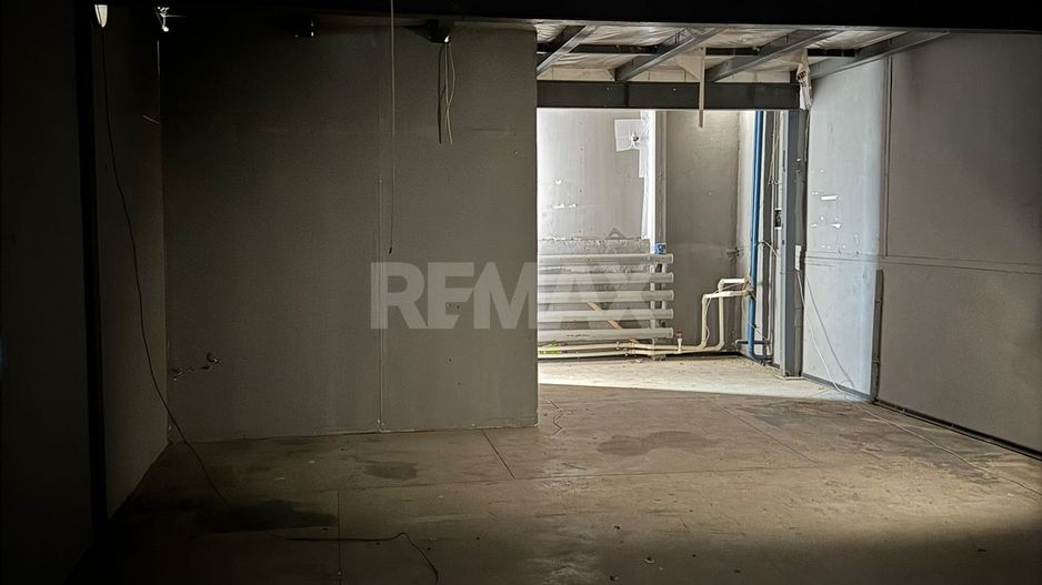 Spațiu comercial versatil în zona centrală - Poză 24