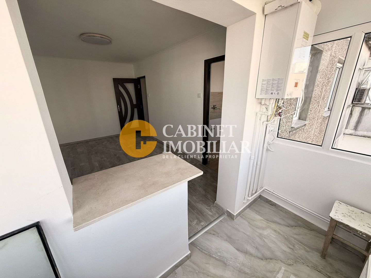 3 CAMERE - RENOVAT COMPLET- ZONA ALEXANDRU CEL BUN/ ROND 28 - Poză 3