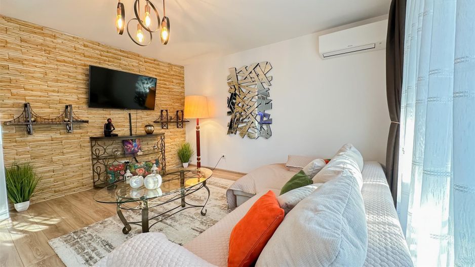 Apartament superb 2 camere + parcare Urban Coresi - Poză 11