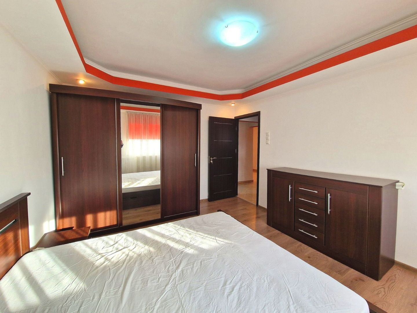 AP. 4 CAMERE 13 SEPTEMBRIE, BLOC REABILITAT,LOC PARCARE, MODERN - Poză 6